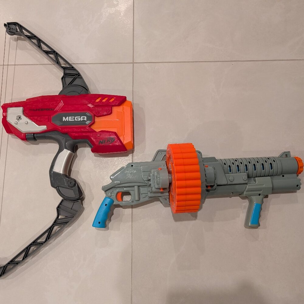 Air Warriors Ultra-Tek SideWinder Dart Blaster and NERF N-Strike Elite Mega Thun